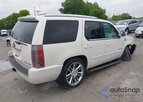 2013 Cadillac Escalade Premium из США, поврежденный, VIN 1GYS4CEF8DR272495